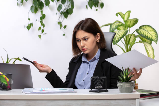 Discriminant Validity: Meaning, Formula & Examples in HR