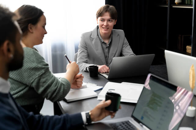 Top 10 Compliance Software for HR and Payroll Teams